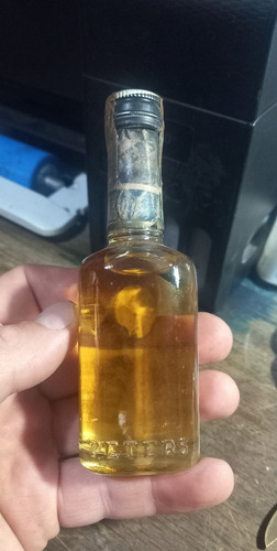 Botellita Antigua Miniatura Rhum Peters 50cm3 (Usado)