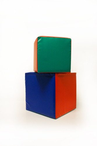 Imagen 3 de 5 de Cubo De Gomaespuma 30x30x30 Con Cierre, 6 Colores