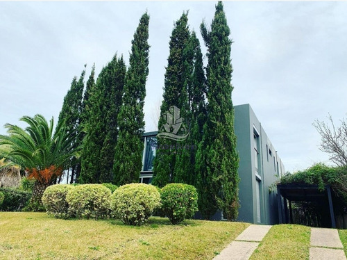 Tu Casa Ideal Minimalista A 300 Mts. De La Mansa - Punta Del Este- Ref: 30776