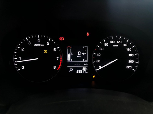 Imagem 9 de 14 de Hyundai Creta Pulse Plus 1.6 (aut) (flex)