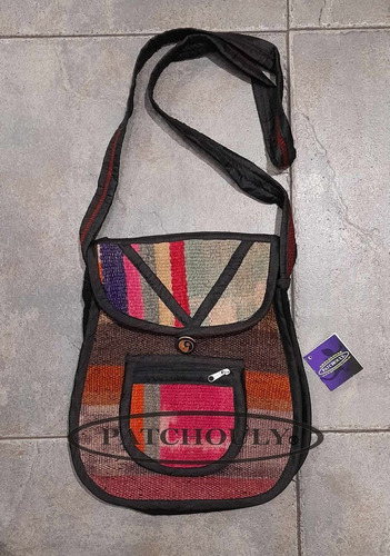 Imagen 2 de 4 de Cartera Bolso Morral Aguayo Puyo Artesanal Tela Oval Mediano