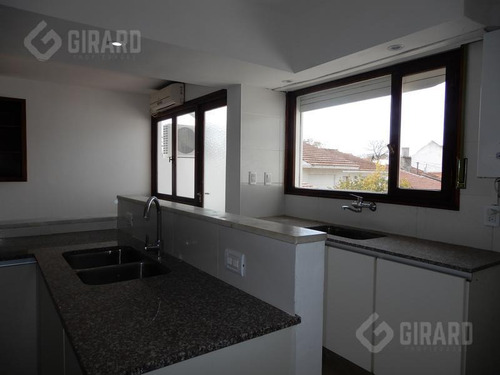 Imagen 4 de 30 de Ph En Venta - Zona Chauvin