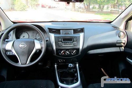 Nissan Np 300 2.3 Mt 4x4 Dsl Dc Se 2018 Jyfs23