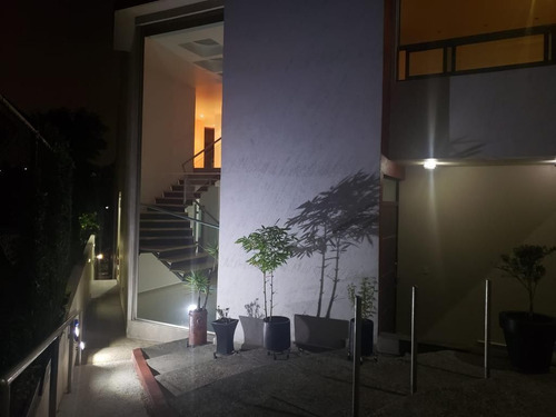 Venta Espectacular Casa En Sayavedra