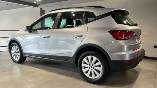 Seat Arona 1.6 Reference