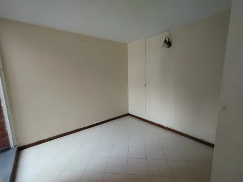 Apartamento En Arriendo En Calasanz. Cod A17347