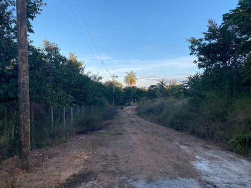Chácara À Venda, 1 Quarto, Centro - Jaboticatubas/mg - 410