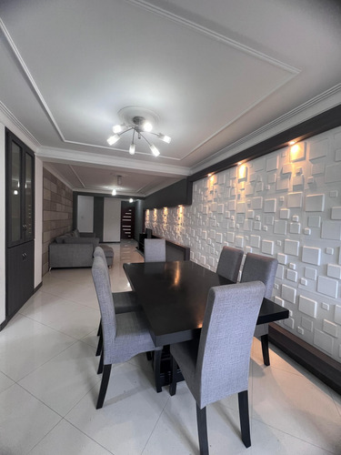 Apartamento En Venta Los Kioskos San Cristóbal Mg071