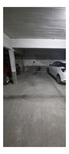 Imagen 5 de 5 de Cochera En Venta Cubierta En Excelente Ubicación!