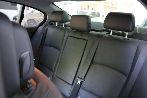 BMW Serie 5 3.0 525d Executive 204cv
