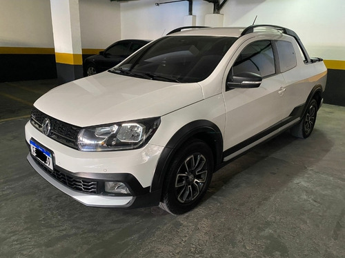 Imagem 1 de 8 de Volkswagen Saveiro 1.6 16v Cross Cab. Dupla Total Flex 2p