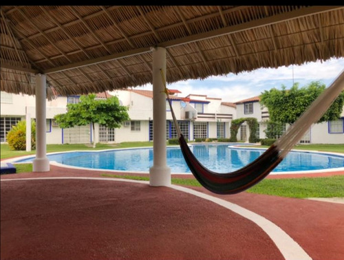 Casa En Renta En Zona Diamante 5 Minutos De La Playa