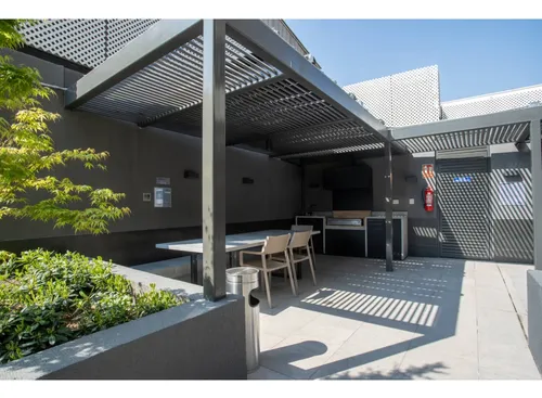 Arriendo Metro Republica / Abdon Cifuentes