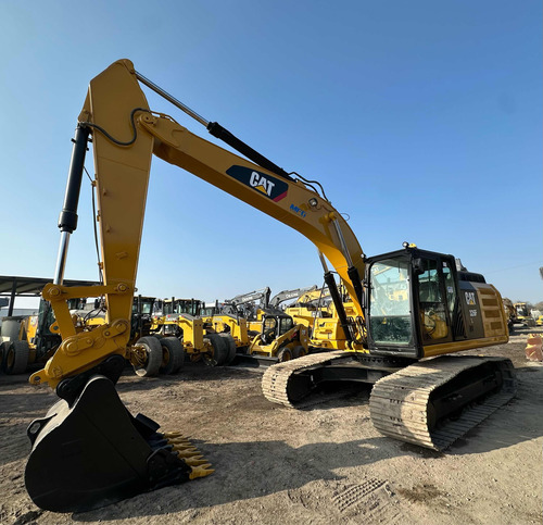Excavadora Caterpillar 326fl
