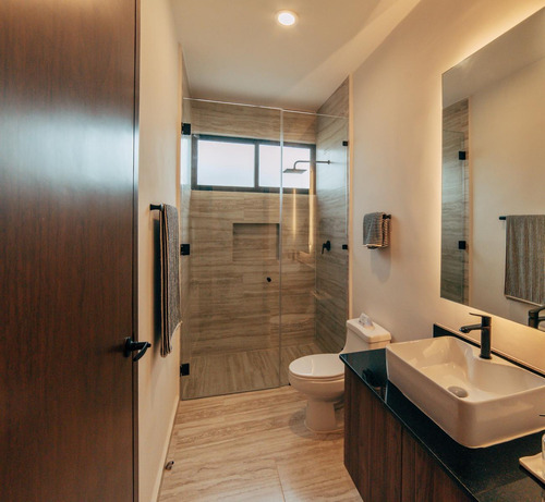 Venta Departamento De 2 Habitaciones En Privada En Temozón Norte