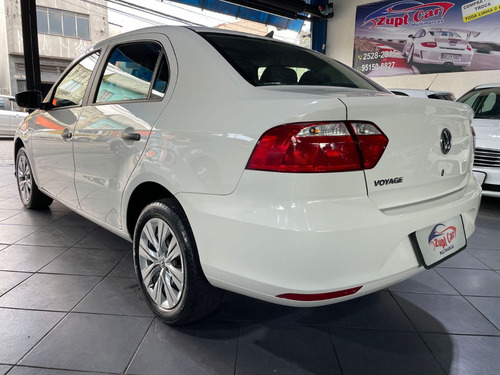 Volkswagen Voyage 1.0 12v Total Flex 4p