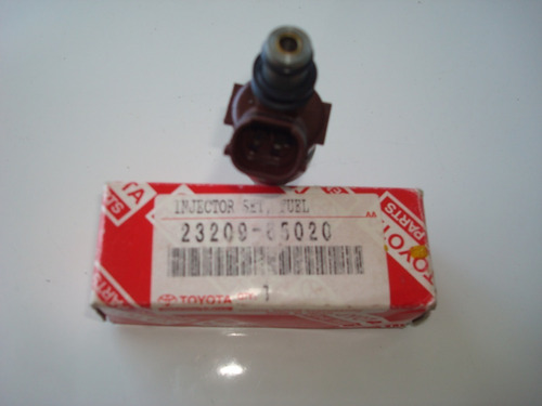 Inyector Combustible Denso Toyota 4runner/pickup 88-95 Orig.