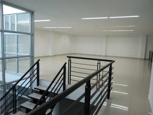 Venta Local De 409mt2 En San Juan Bosco, Centro De Cali 10895.