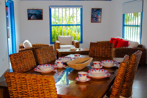 Imagen 4 de 9 de Venta De Chalet,punta Canoa, Cartagena