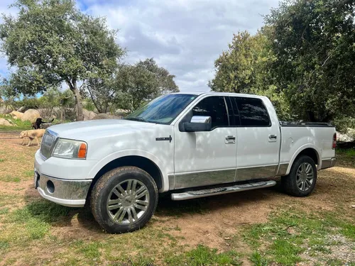 Lincoln Mark LT Pick Up 4x2 At