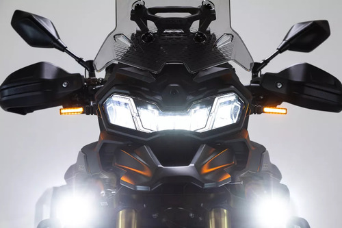 Voge 900 Dsx Black Knight Disponible Con Maletas Santander