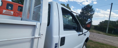 Imagen 10 de 25 de Camion Ford F-4000 Con Caja Playa Con Barandas Volcables