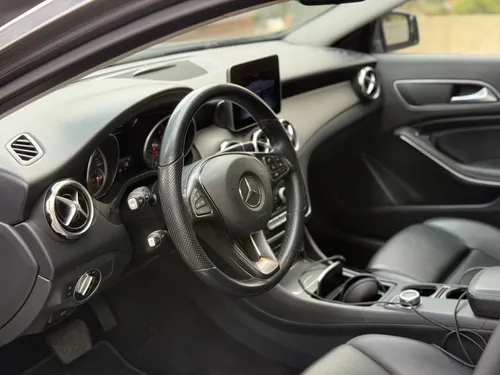 Mercedes-Benz Clase GLA 1.6 Urban