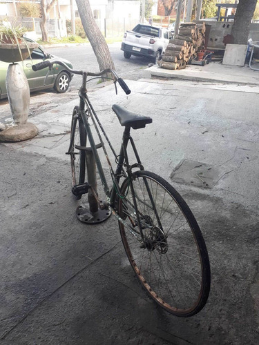 Imagen 4 de 7 de Bicicleta Antigua De Dama Para Restaurar . Está Funcionando