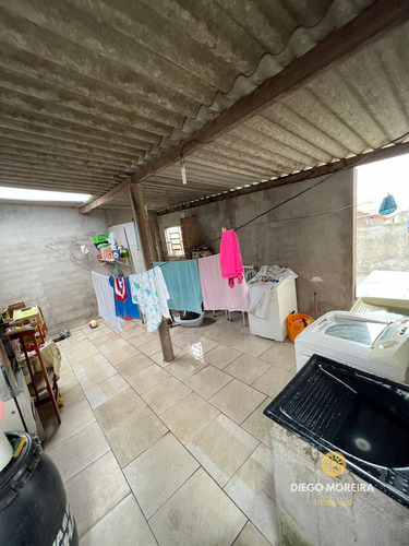 Imagem 8 de 15 de Casa Á Venda Em Terra Preta Com Ótima Localização - Cs104