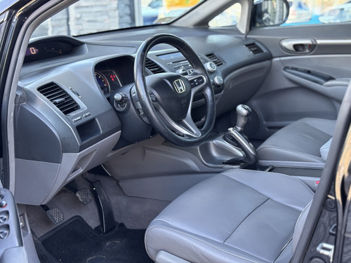 Honda Civic 1.8 Exs Mt