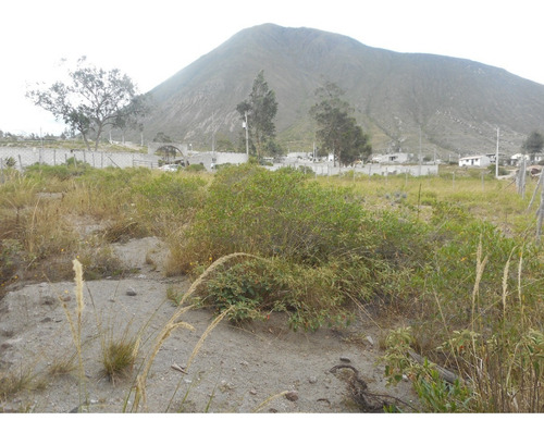 Imagen 8 de 14 de Terreno 1100 M2 En Coop. Huasipungo (sector Mitad Del Mundo) 62k Negociable!!