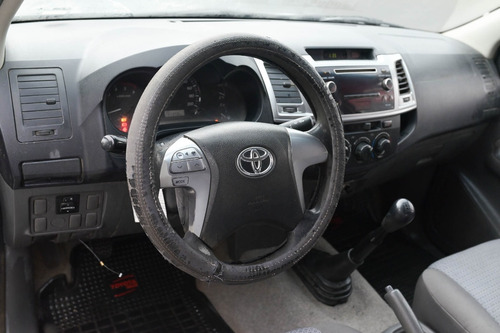 Toyota Hilux 2.5 Cd Dx Pack 120cv 4x2 - H3