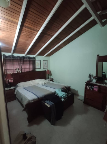 Imagen 9 de 18 de Yasmin Roa En Venta Tonwhouse En Cantapiedra Las Quintas Naguanagua Cod165358