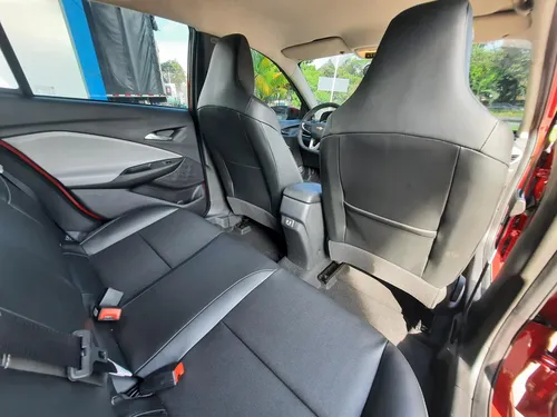 Chevrolet Onix 1.0T Premier Sedan At