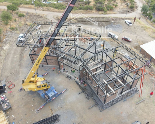 Se Vende Casa En Obra Con Un 70% De Avance, Curicó