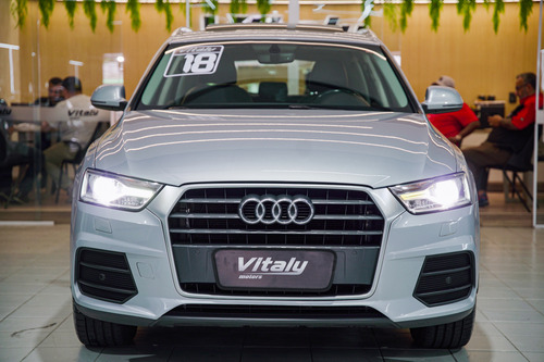 Audi Q3 Q3 1.4 TFSI Ambiente S Tronic (Flex)