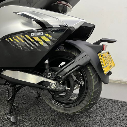 Cf Moto Zeeho Ae8+