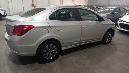 Imagen 11 de 25 de Chevrolet Onix Joy Plus Black 0km. Entrega Ya