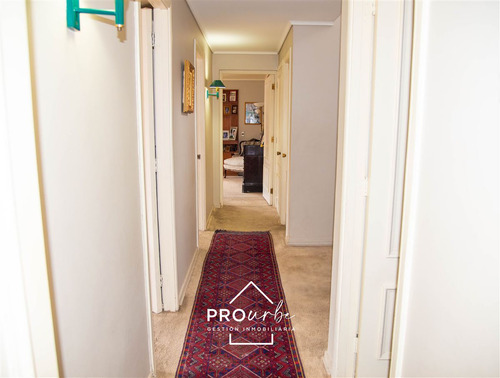 Casa En Venta De 6 Dorm. En Lo Barnechea