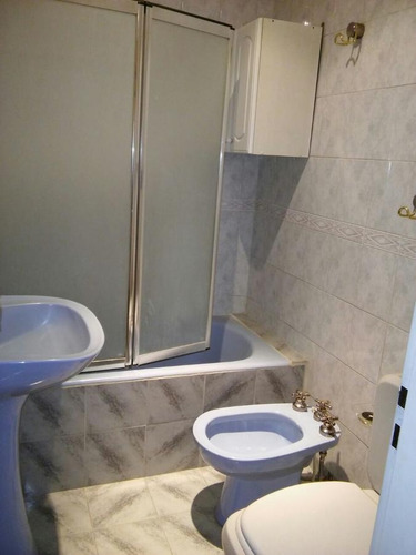 Imagen 14 de 23 de Inmobiliaria Comodoro - Casa De 3 Dormitorios, 2 Baños Pefeto Estado Y Mb Ubiaciómc