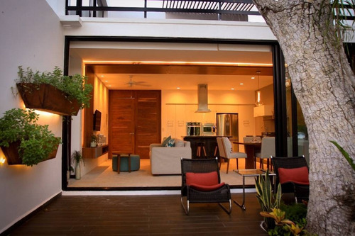 Imagen 3 de 7 de Venta Townhouse 2 Recámaras En Bahía Principe P2006