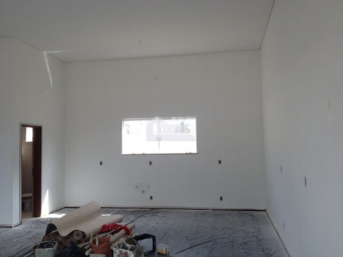 Comercial Para Alugar - 01691.002