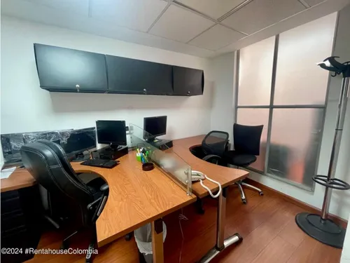 Comercial En Nicolas De Federman Rah Co: 25-834