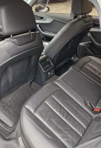 Audi A4 2.0 Tfsi Attraction S-tronic 4p