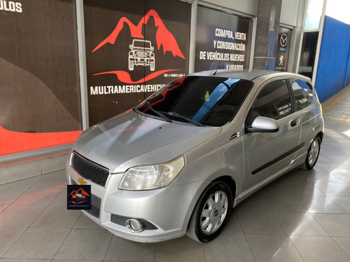 Imagen 1 de 8 de Chevrolet Aveo Lt