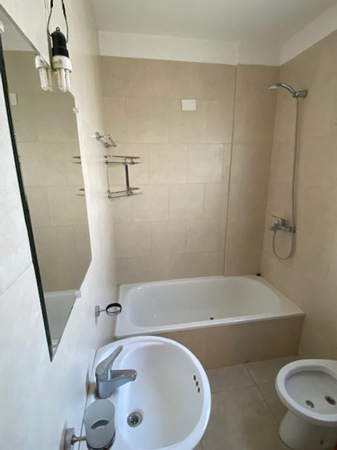 Imagen 8 de 9 de Departamento De 1 Dormitorio En Venta