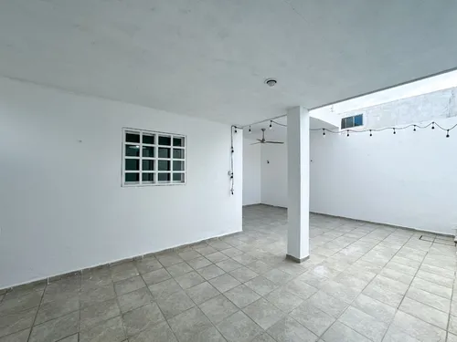 Francisco De Montejo Casa Rentada En Venta Con Ingresos Seguros