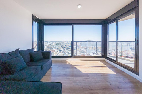 Imagen 6 de 23 de Venta Apartamento 2 Dormitorios En Centro - Nostrum Bay - Piso 21 - Cochera - Equipado! Con Renta