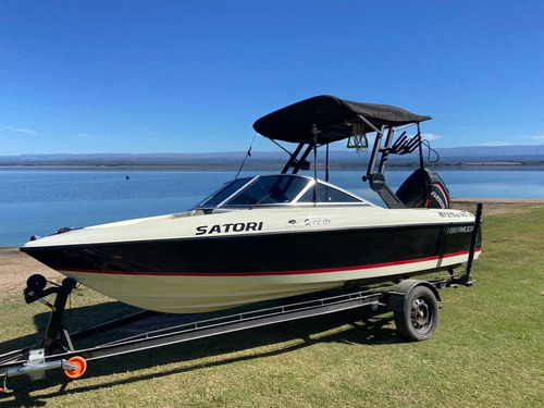 Bermuda Sport 180 Evinrude G2 150 No Eclipse Klase A Classer