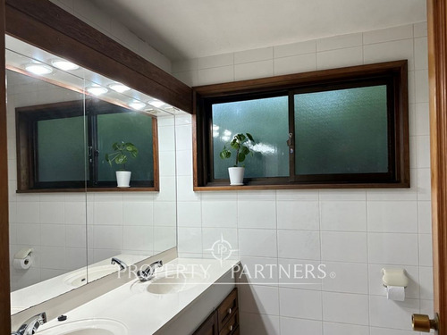 Casa En Excelente Ubicación, Teja Sur